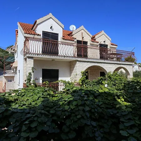 By The Sea Mavarstica, Ciovo - 1108 *